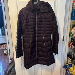 Lululemon Long coat eggplant 6 like new